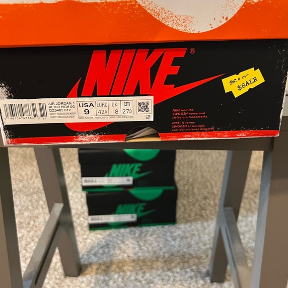 Aire Jordan 1 Retro High OG Chicago - Picture 8 of 9